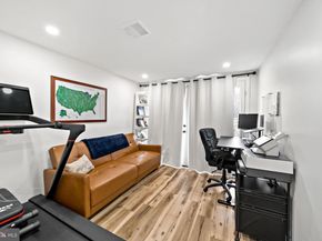 510 Poplar Street, Philadelphia PA 19123