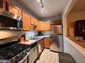 80 W Baltimore Avenue C201, Lansdowne PA 19050