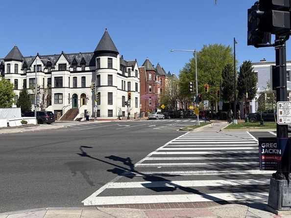 1109 5TH Street NW, Washington DC 20001