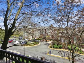 1521 Spring Gate Drive 10211, Mclean VA 22102