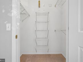 1521 Spring Gate Drive 10211, Mclean VA 22102