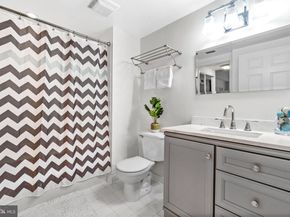 3835 9TH Street N 405W, Arlington VA 22203