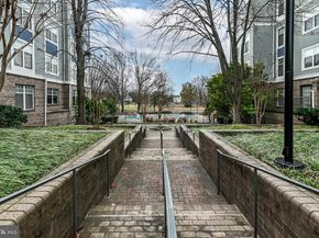 5573 Seminary Road 115, Falls Church VA 22041