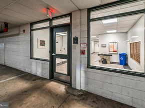 5573 Seminary Road 115, Falls Church VA 22041