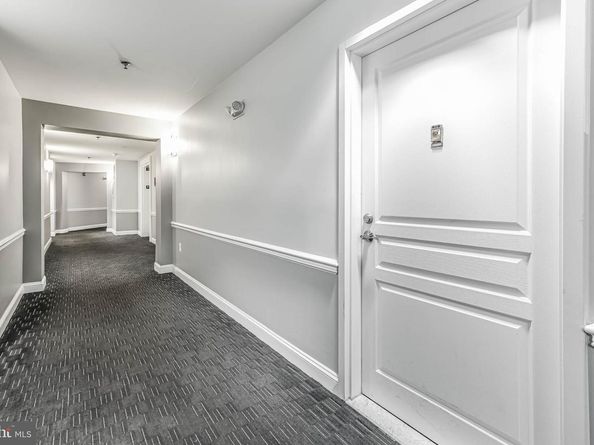 5573 Seminary Road 115, Falls Church VA 22041