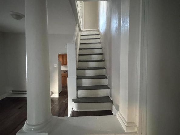 925 W Seltzer Street, Philadelphia PA 19133