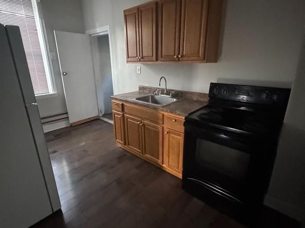 925 W Seltzer Street, Philadelphia PA 19133