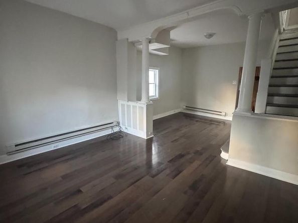 925 W Seltzer Street, Philadelphia PA 19133