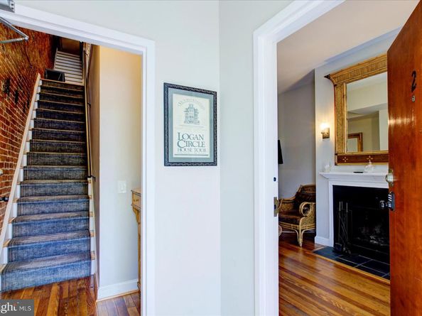 1118 F Street NE, Washington DC 20002