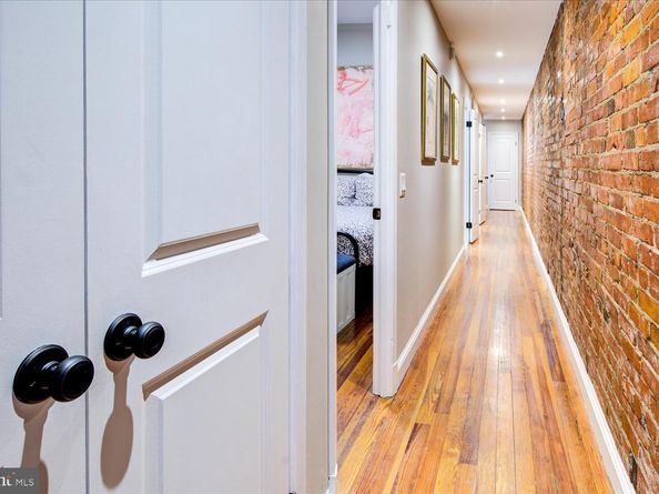 1118 F Street NE, Washington DC 20002