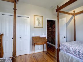 1118 F Street NE, Washington DC 20002