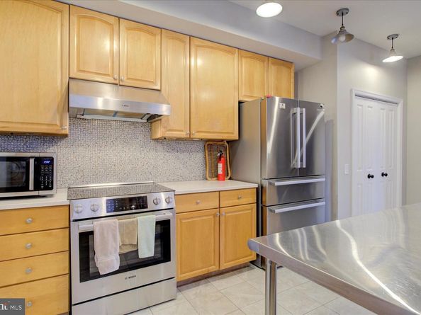 1118 F Street NE, Washington DC 20002