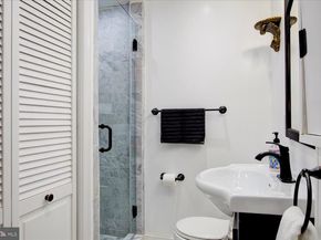 1118 F Street NE, Washington DC 20002