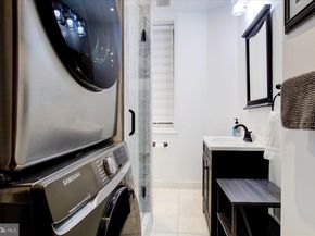 1118 F Street NE, Washington DC 20002