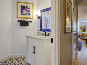 1118 F Street NE, Washington DC 20002