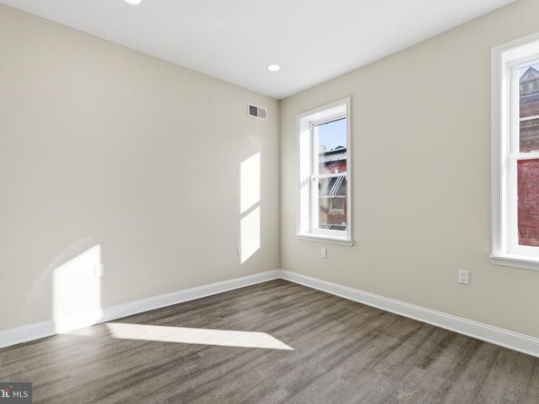 2248 S Darien Street, Philadelphia PA 19148