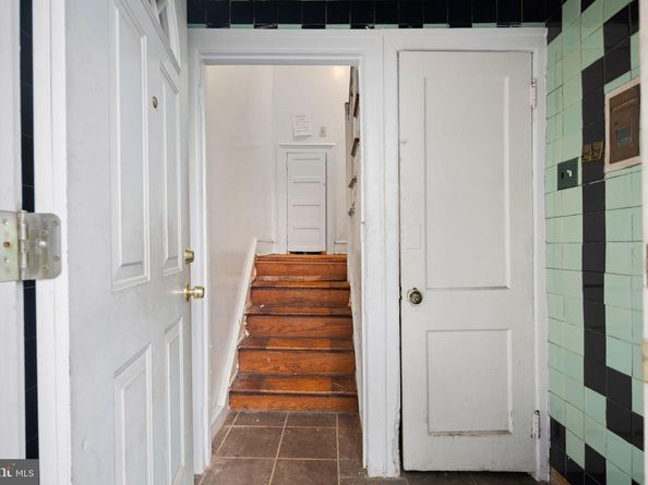 4915 Wissahickon Avenue, Philadelphia PA 19144