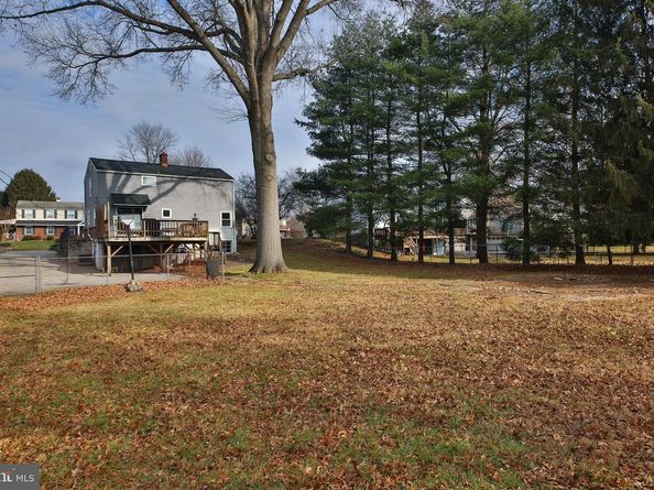 4032 Fairway Road, Lafayette Hill PA 19444