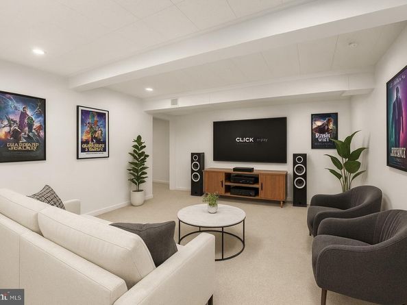 4032 Fairway Road, Lafayette Hill PA 19444