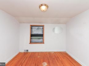 4032 Fairway Road, Lafayette Hill PA 19444