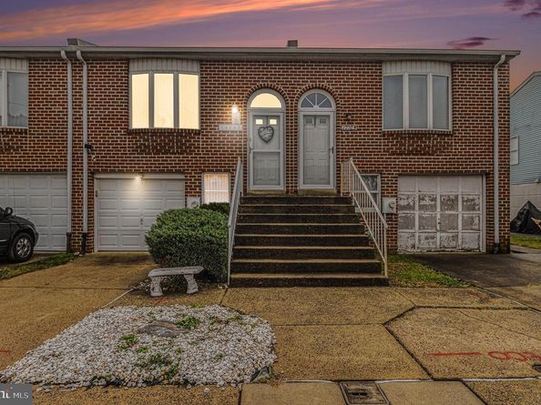 12707 Verda Drive, Philadelphia PA 19154