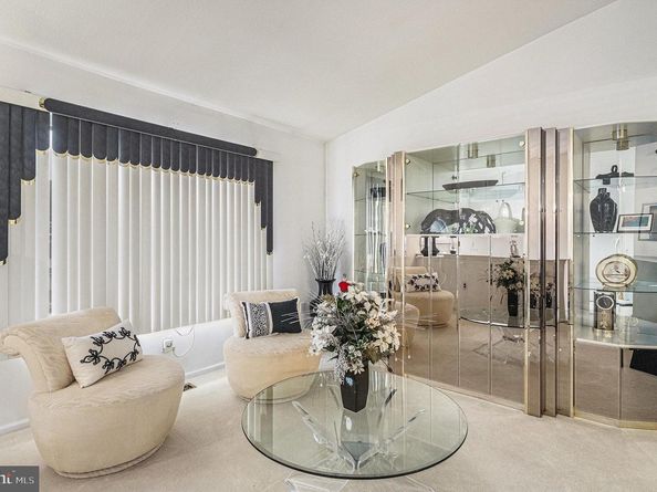 12707 Verda Drive, Philadelphia PA 19154