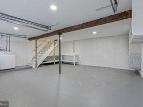 64 Vividleaf Lane, Levittown PA 19054