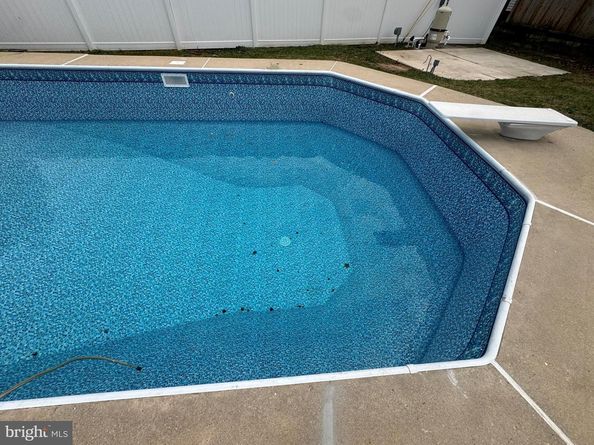 64 Vividleaf Lane, Levittown PA 19054