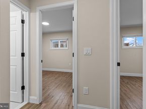 64 Vividleaf Lane, Levittown PA 19054