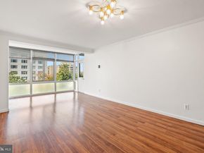 730 24TH Street NW 503, Washington DC 20037