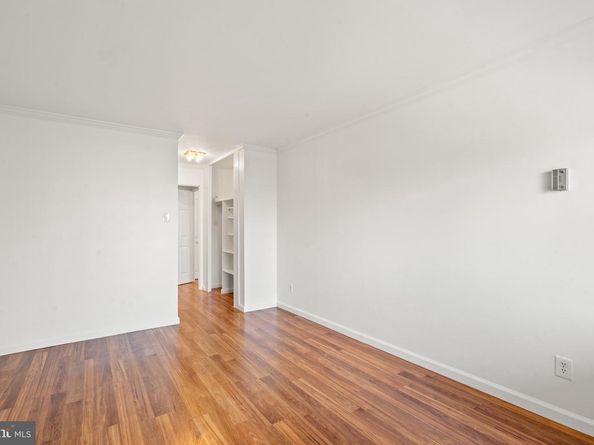 730 24TH Street NW 503, Washington DC 20037