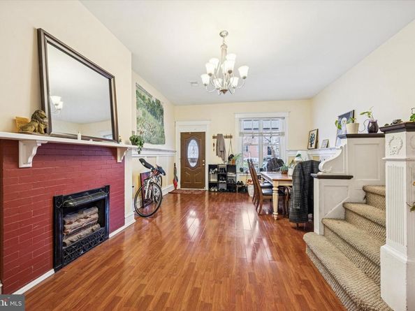 5027 Springfield Avenue, Philadelphia PA 19143