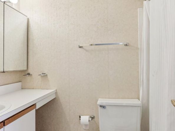 413 Shawmont Avenue A, Philadelphia PA 19128