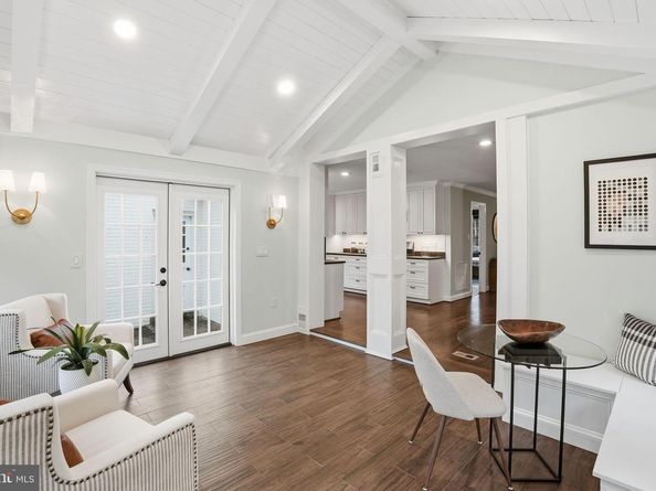 8436 Burning Tree Road, Bethesda MD 20817