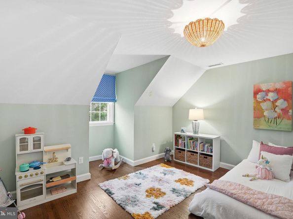 8436 Burning Tree Road, Bethesda MD 20817