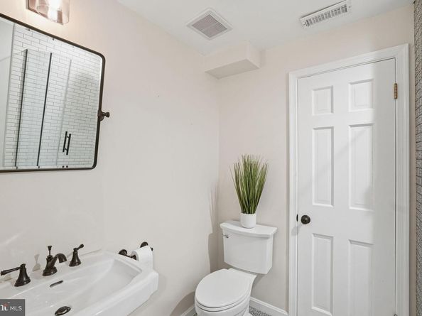 8436 Burning Tree Road, Bethesda MD 20817