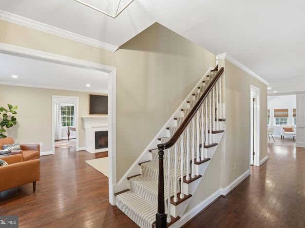 8436 Burning Tree Road, Bethesda MD 20817