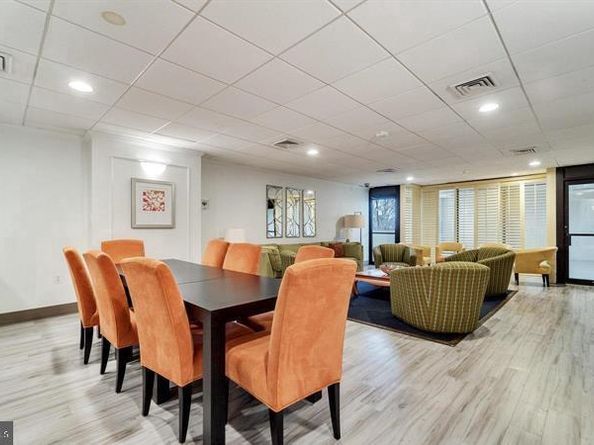 4242 E West Highway 417, Chevy Chase MD 20815