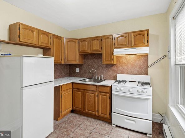 2914 Poplar Street, Philadelphia PA 19130