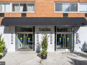 2101 Chestnut Street 402, Philadelphia PA 19103