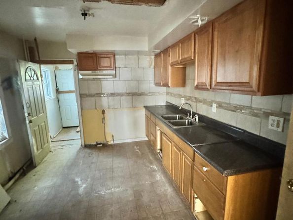 2508 N Lawrence Street, Philadelphia PA 19133