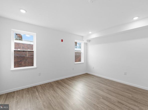 917 N 43rd Street, Philadelphia PA 19104