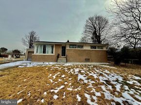 1500 Creswood Road, Philadelphia PA 19115