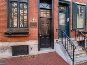 313 S 16TH Street, Philadelphia PA 19102