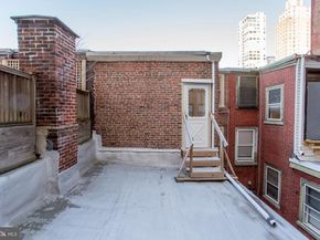313 S 16TH Street, Philadelphia PA 19102