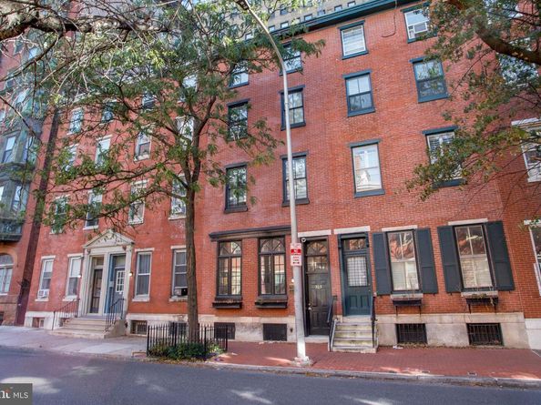 313 S 16TH Street, Philadelphia PA 19102