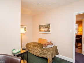 313 S 16TH Street, Philadelphia PA 19102