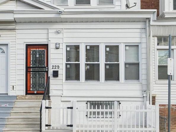 229 S 55TH Street, Philadelphia PA 19139
