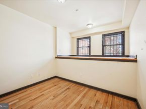 1812 W Montgomery Avenue, Philadelphia PA 19121