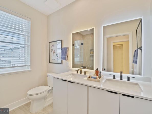 61 Lower Service Court NW ATWOOD 891, Washington DC 20001